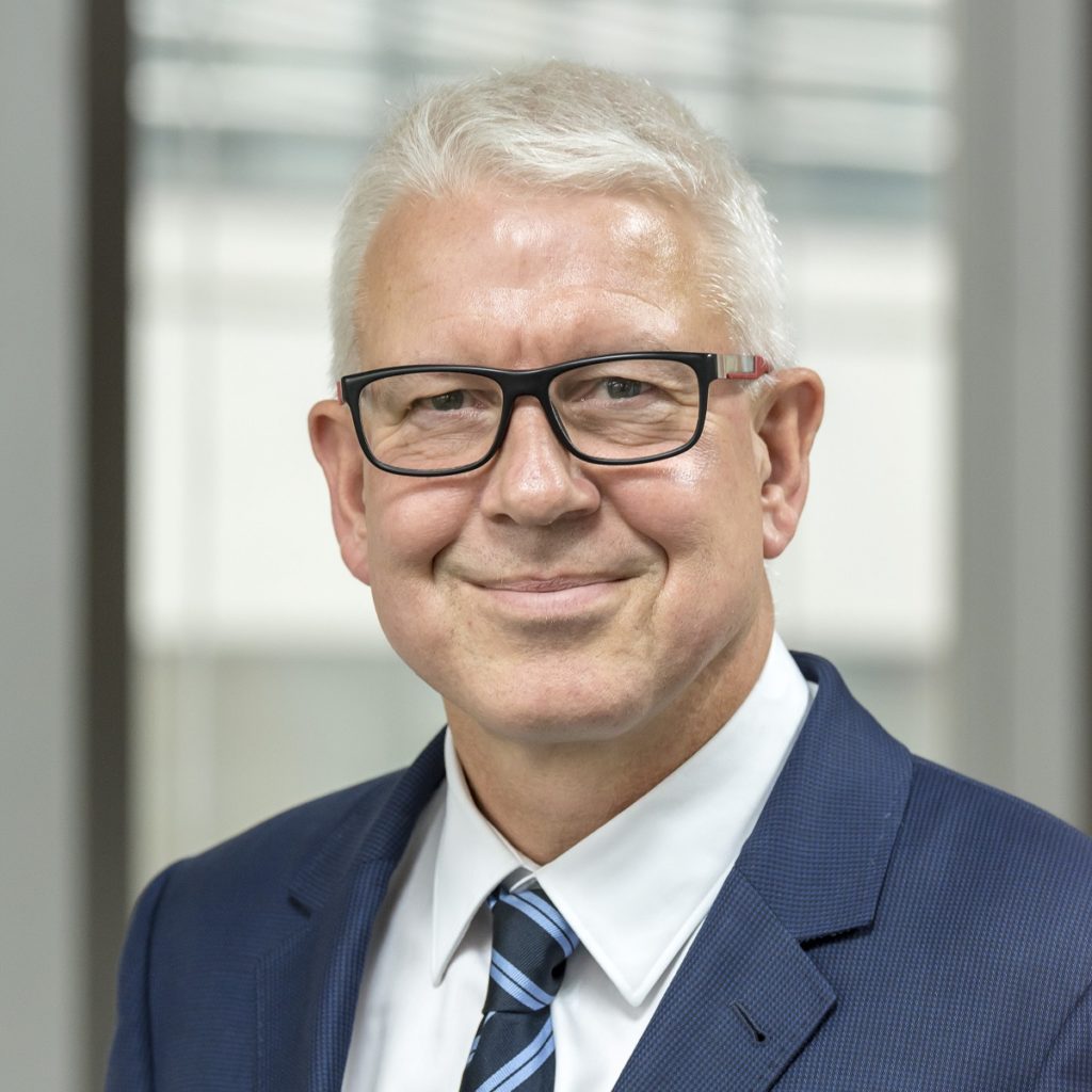 Bob Ward promanchester
