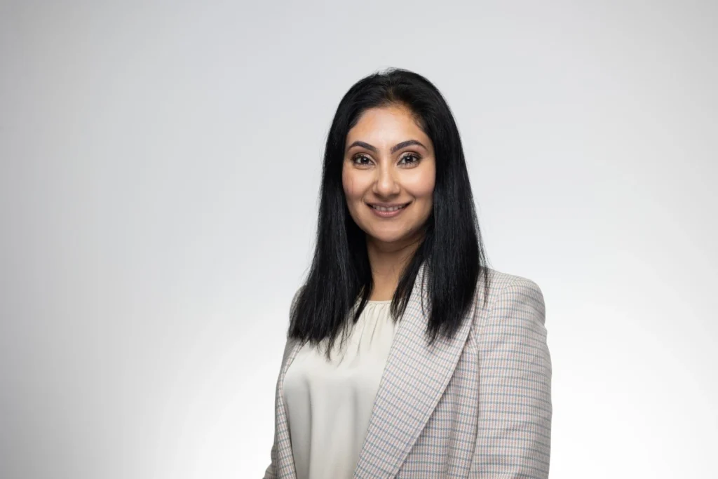 Photo of Dr Amna Khan