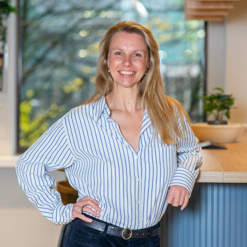 Photo of Erica Roberts
